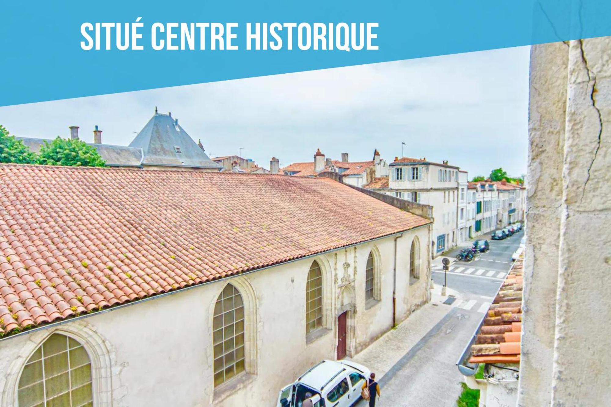 Repaire Central - Chic & Moderne - Wifi Gratuit - Parfaitement Equipe - Centre-Ville Historique La Rochelle  Bagian luar foto